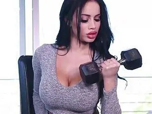 breasty fit girl Victoria June porn video - Sunporno